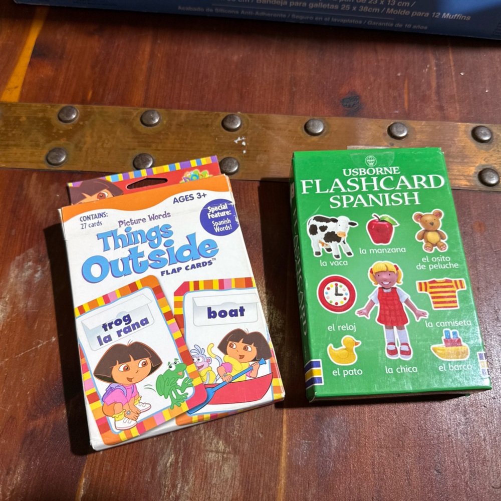 NIB Usborne Spanish Flashcards & 2003 Dora the Explorer Nickelodeon